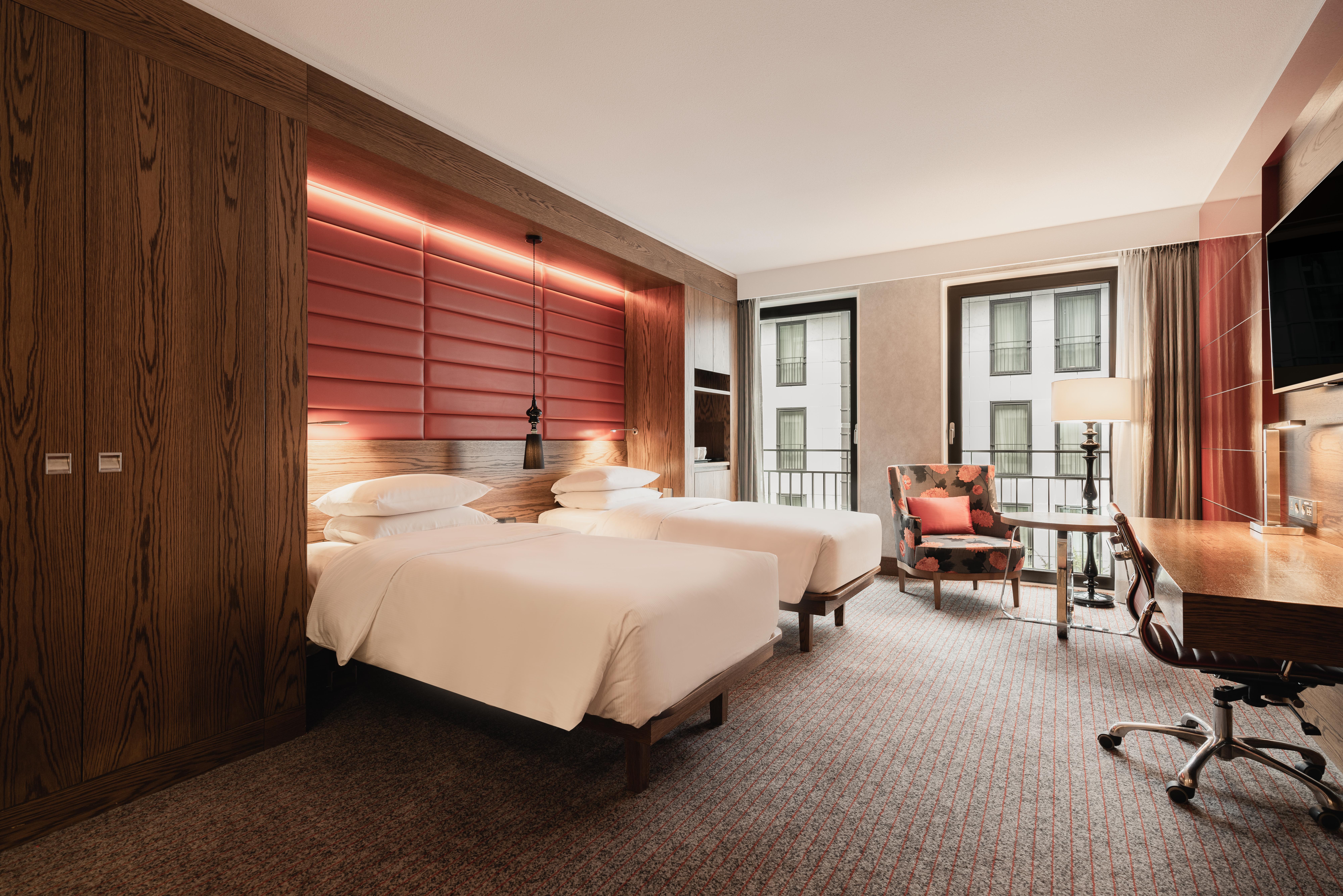 Hilton The Hague Hotel Kültér fotó Deluxe room