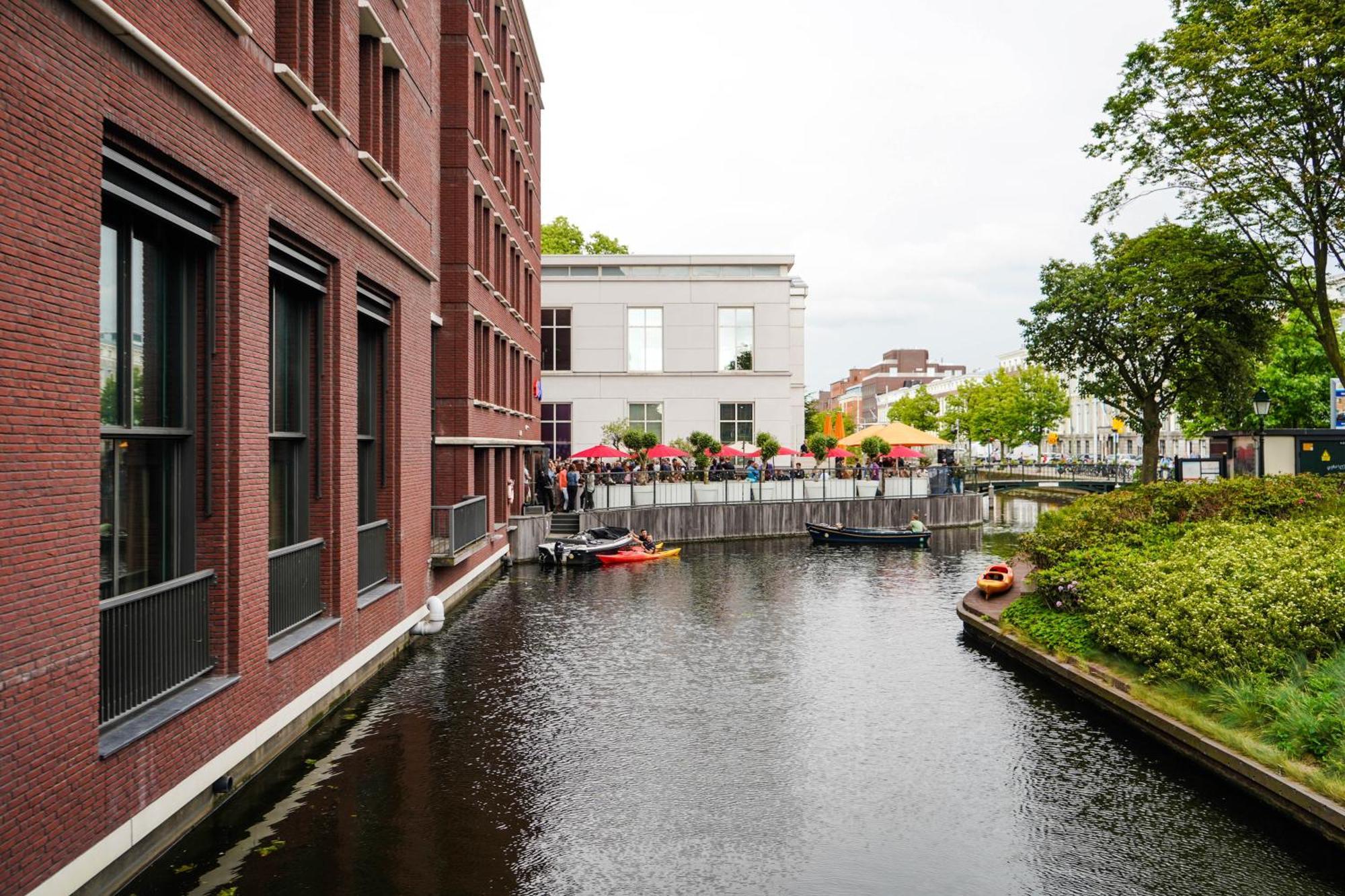 Hilton The Hague Hotel Kültér fotó The canal in 2019
